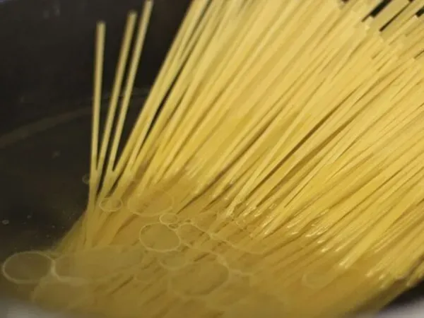 Bí quyết làm mì Ý Spaghetti ngon, đơn giản