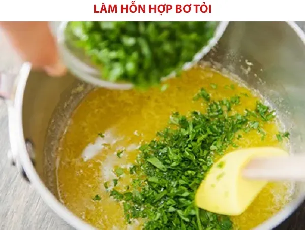 Cách làm bánh mì nướng bơ tỏi giòn thơm, nóng hổi lại bảo quản được lâu