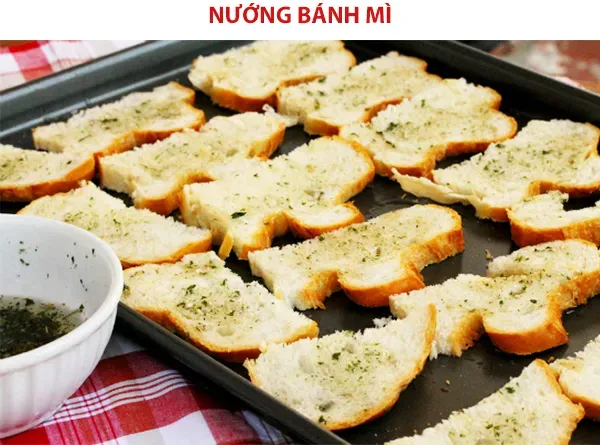 Cách làm bánh mì nướng bơ tỏi giòn thơm, nóng hổi lại bảo quản được lâu