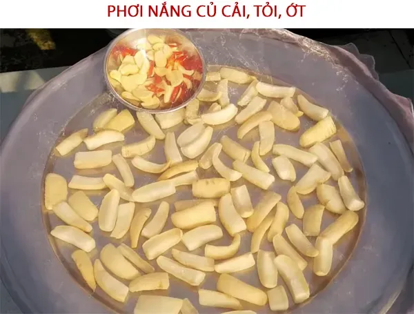 Cách làm củ cải trắng ngâm nước tương đậm đà hương vị