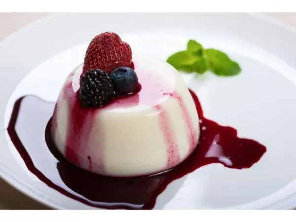 Cách làm Panna Cotta béo mềm chuẩn vị bánh Âu