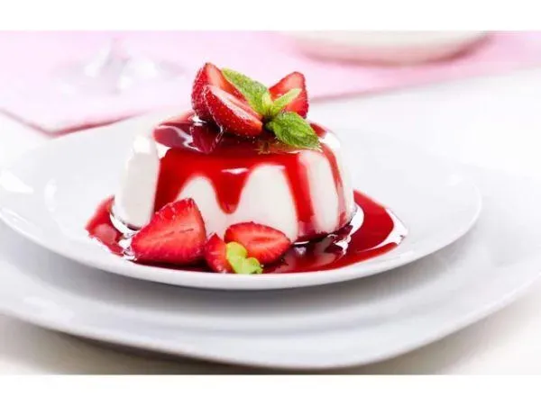 Cách làm Panna Cotta béo mềm chuẩn vị bánh Âu