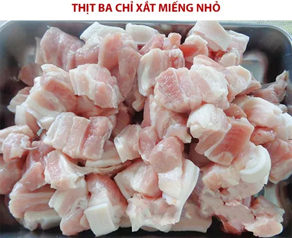 Cách làm thịt kho mắm ruốc mặn mà hao cơm