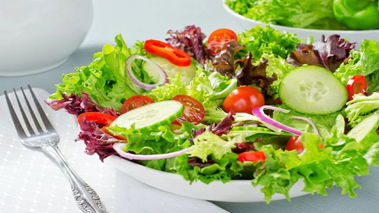 Gợi ý cách làm salad rau củ trộn ngon, đơn giản tại nhà