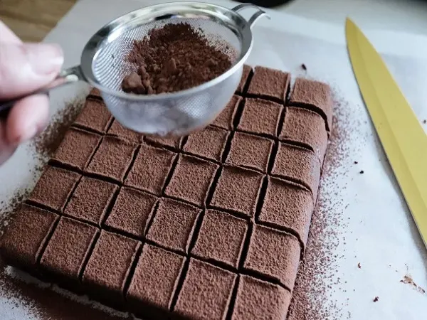 Mách bạn cách làm Nama chocolate chuẩn tại nhà