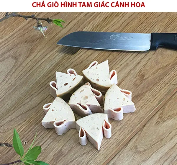 Trổ tài với 5 cách xếp giò chả đẹp mắt ngon miệng