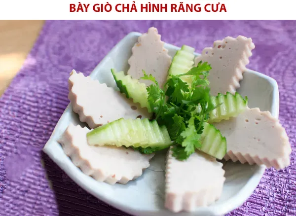 Trổ tài với 5 cách xếp giò chả đẹp mắt ngon miệng